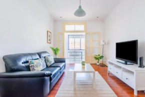 Almirante Home with 3 Bedrooms